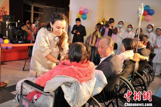厦门长庚医院携手港澳台湾慈善基金会为癌友献歌