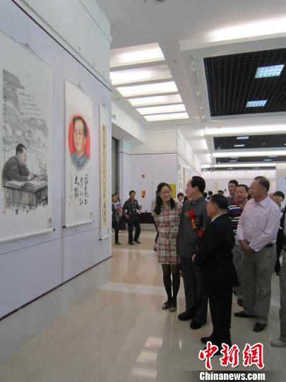 两岸纪念毛泽东诞辰120周年书画巡展泉州启幕