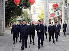 习近平在福建考察时强调 在探索海峡两岸融合发展新路上迈出更大步伐